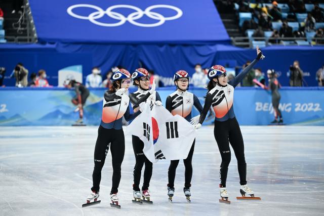 开云体育登陆入口-韩媒欣慰后沈锡希时代接力夺银：新人进步2026可期